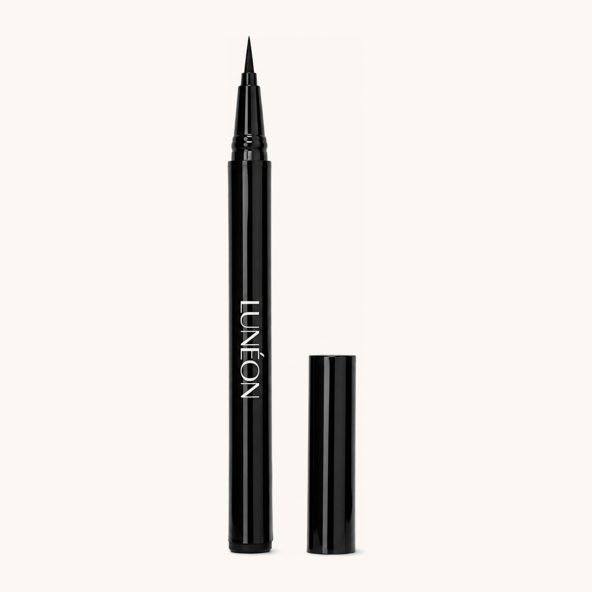 LUNÉON Liquid Eyeliner in Schwarz mit feiner Filzspitze